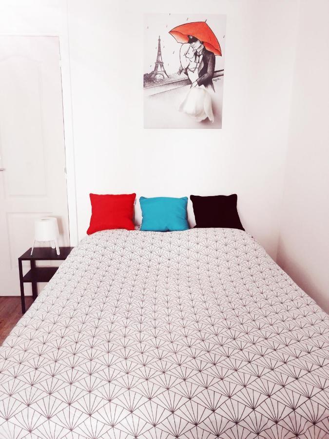 Studio dans un quartier résidentiel à Montrouge avec le métro à 2 min Exterior foto